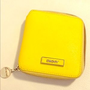 DKNY wallet